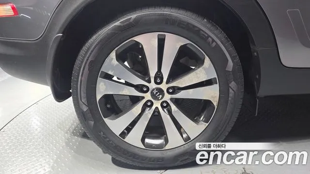 Kia Sportage 2013 thumb 5