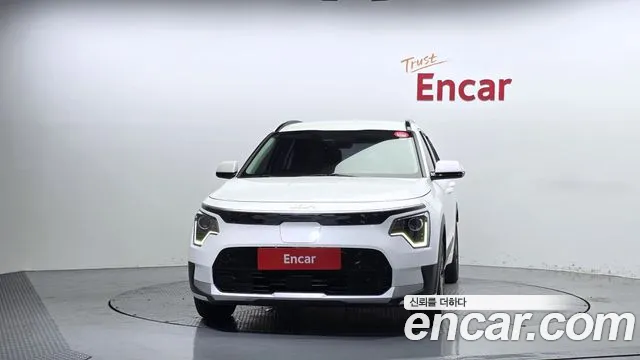 Kia Niro 2022 thumb 3