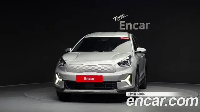 Kia Niro 2022 thumb 2