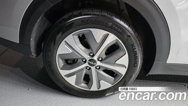 Kia Niro 2022 thumb 4