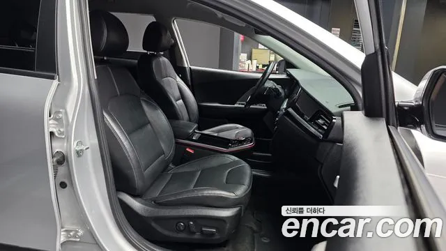 Kia Niro 2022 thumb 10