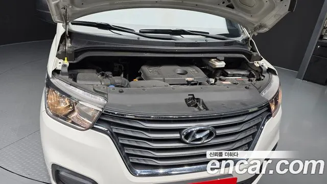 Hyundai Starex 2020 thumb 5