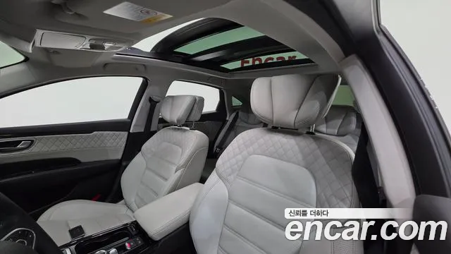 Renault-KoreaSamsung Megane 2017 thumb 12