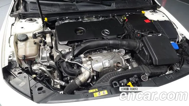 Mercedes-Benz CLA 2023 thumb 5