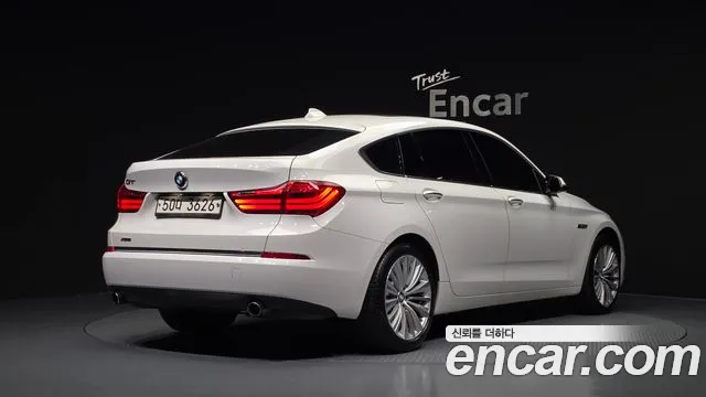 BMW Gran Turismo 2015 thumb 2