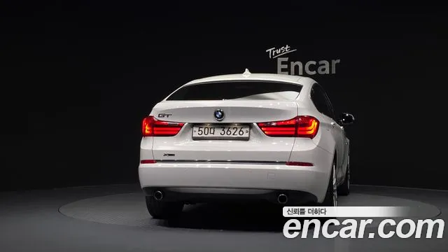 BMW Gran Turismo 2015 thumb 4