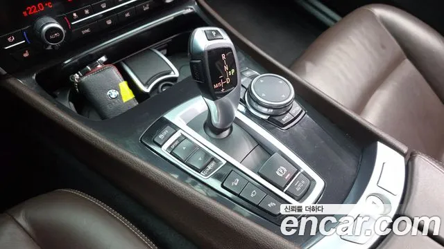 BMW Gran Turismo 2015 thumb 9