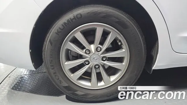Hyundai Avante 2019 thumb 5