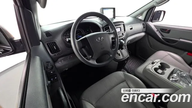 Hyundai Starex 2017 thumb 7