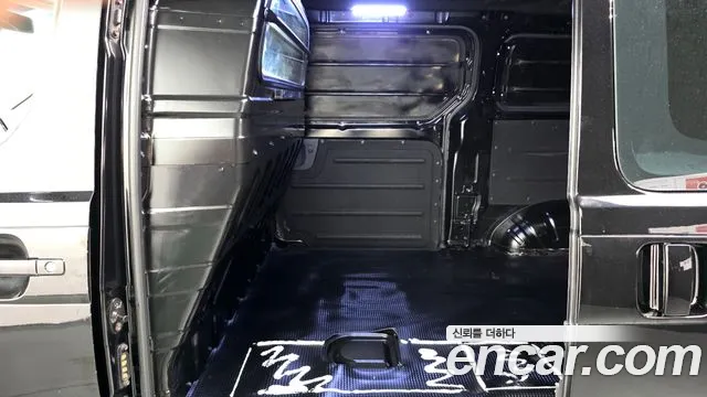 Hyundai Starex 2017 thumb 11