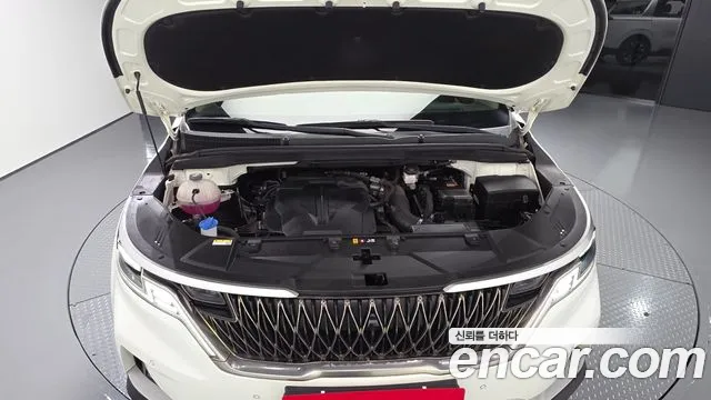 Kia Carnival 2022 thumb 5