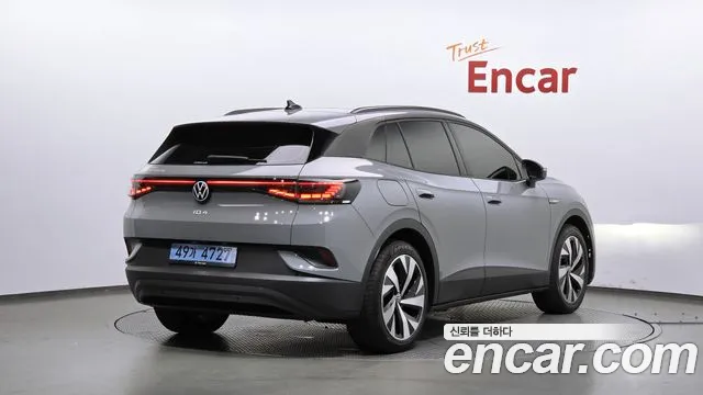 Volkswagen ID.4 2022 thumb 2