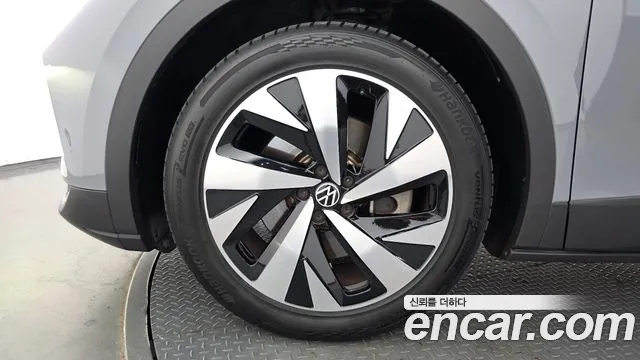 Volkswagen ID.4 2022 thumb 5