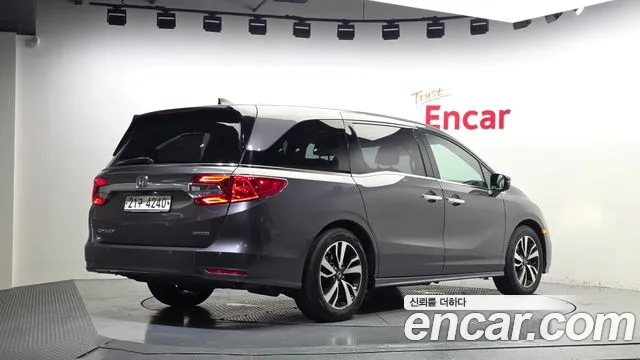 Honda Odyssey 2017 thumb 2