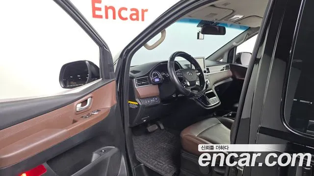 Hyundai Starex 2018 thumb 10