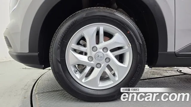 Hyundai Venue 2025 thumb 5