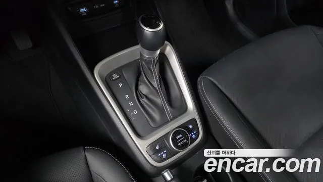 Hyundai Venue 2025 thumb 9