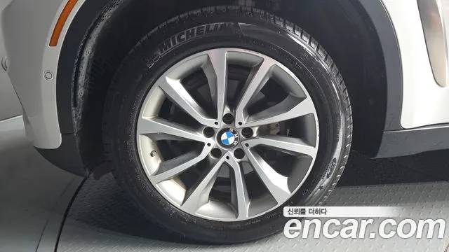 BMW X6 2019 thumb 5