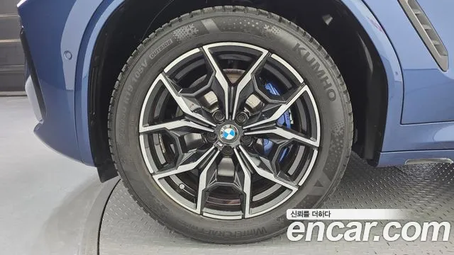 BMW X4 2023 thumb 5