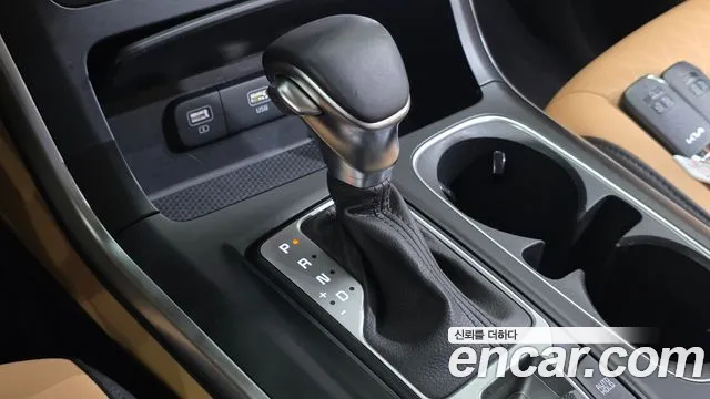 Kia Carnival 2022 thumb 9