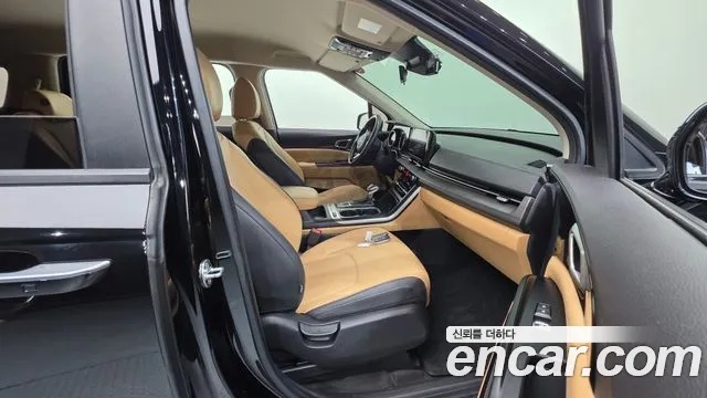 Kia Carnival 2022 thumb 10