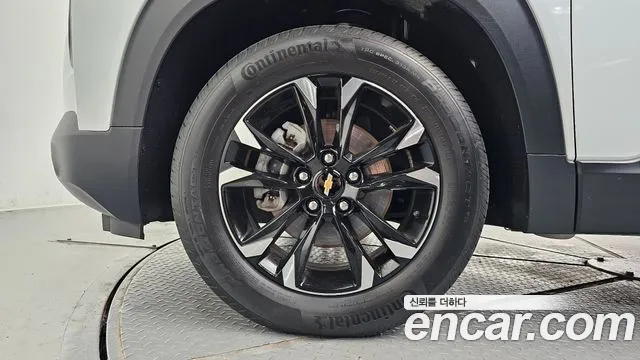 ChevroletGMDaewoo TrailBlazer 2022 thumb 5