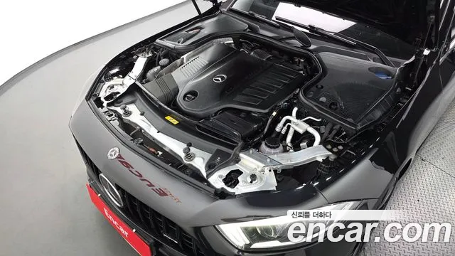 Mercedes-Benz CLS-Class 2019 thumb 6