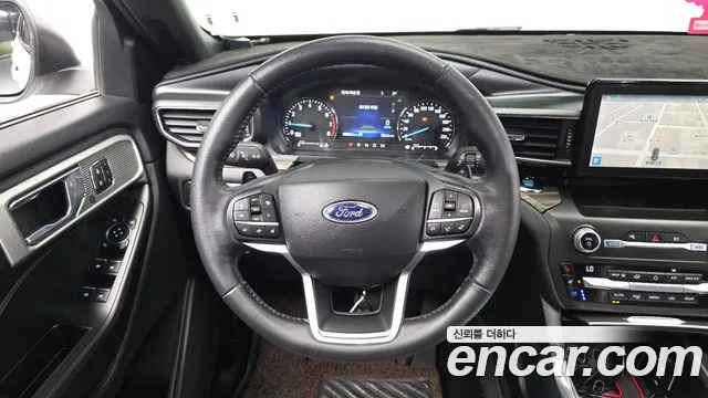 Ford Explorer 2020 thumb 12