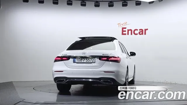 Mercedes-Benz E-Класс 2021 thumb 4