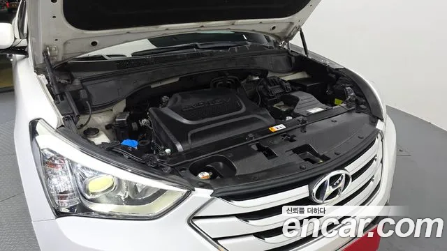 Hyundai Santa Fe 2014 thumb 6