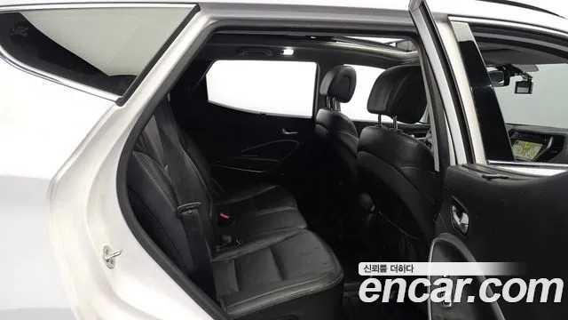 Hyundai Santa Fe 2014 thumb 11