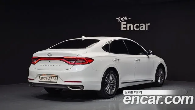 Hyundai Grandeur 2016 thumb 2