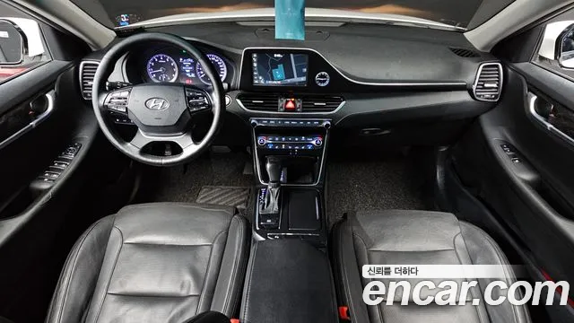 Hyundai Grandeur 2016 thumb 7