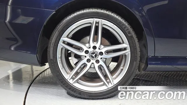 Mercedes-Benz E-Класс 2020 thumb 5