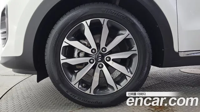 Kia Sportage 2016 thumb 5