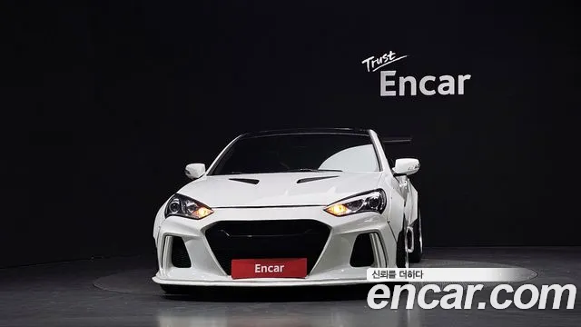 Hyundai Genesis 2011 thumb 3