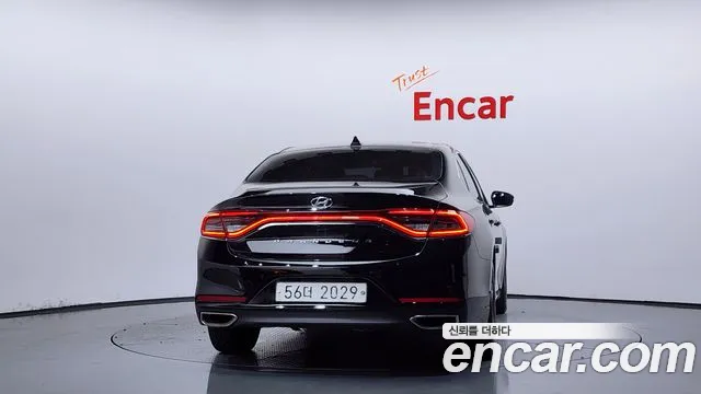Hyundai Grandeur 2017 thumb 4