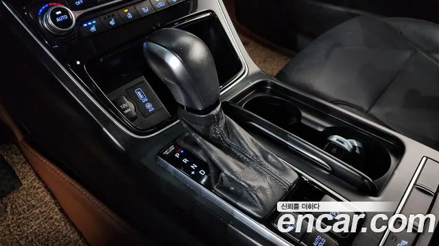 Hyundai Grandeur 2017 thumb 9