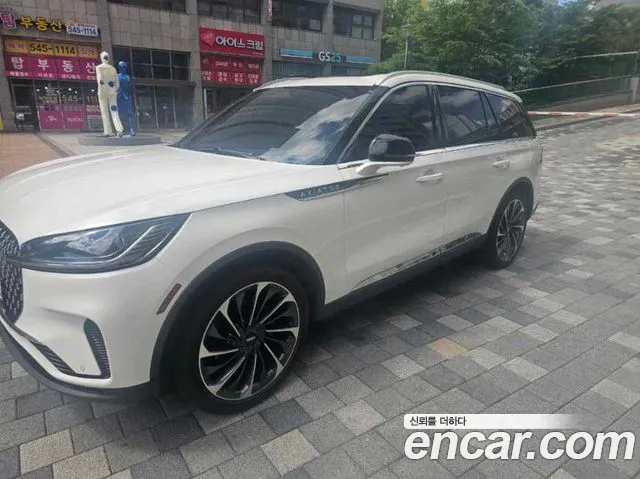 Lincoln Aviator 2025 thumb 3