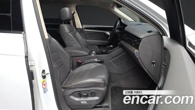 Volkswagen Touareg 2020 thumb 11