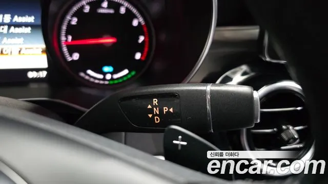 Mercedes-Benz GLC 2018 thumb 9