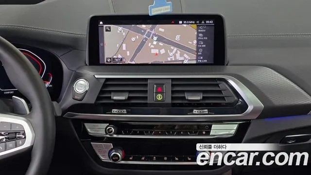 BMW X4 2021 thumb 12