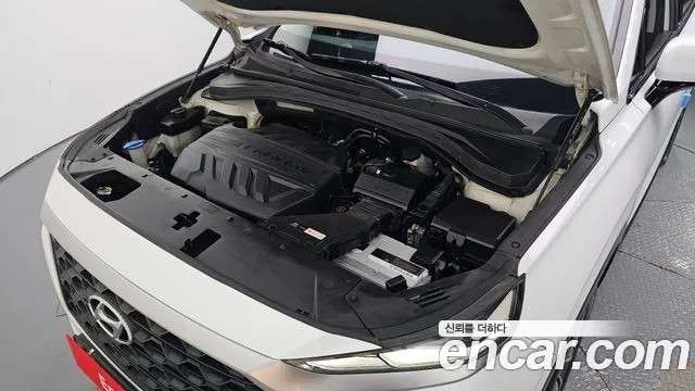 Hyundai Santa Fe 2018 thumb 6