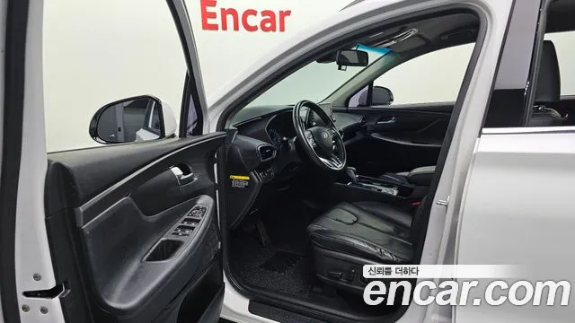 Hyundai Santa Fe 2018 thumb 10