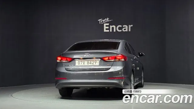 Hyundai Avante 2017 thumb 4