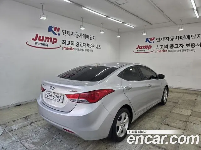 Hyundai Avante 2011 thumb 6