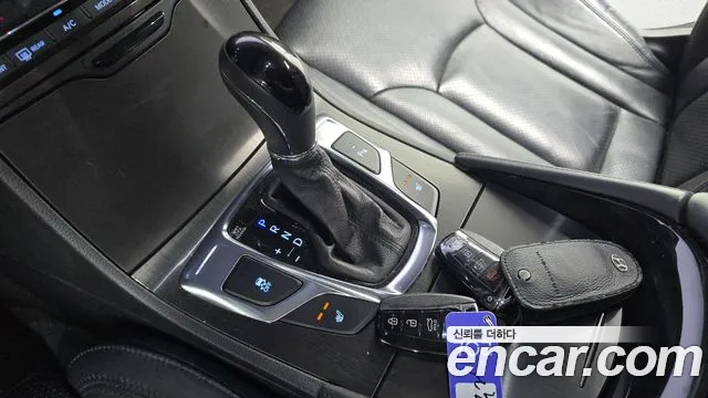 Hyundai Grandeur 2017 thumb 8