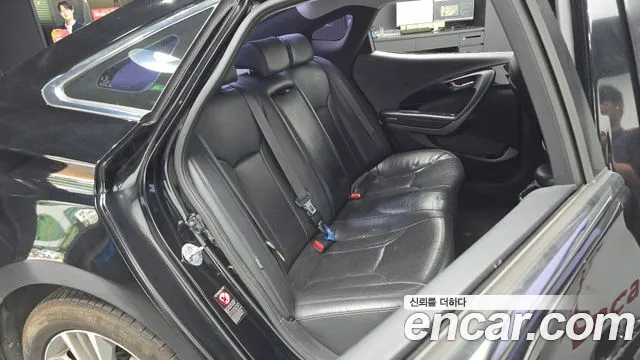 Hyundai Grandeur 2017 thumb 11
