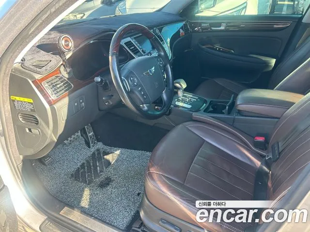 Hyundai Genesis 2013 thumb 7