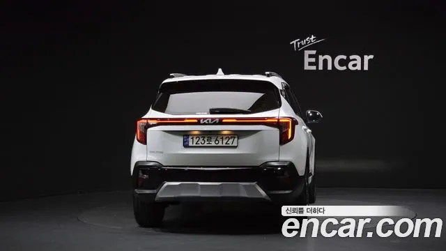 Kia Seltos 2024 thumb 4